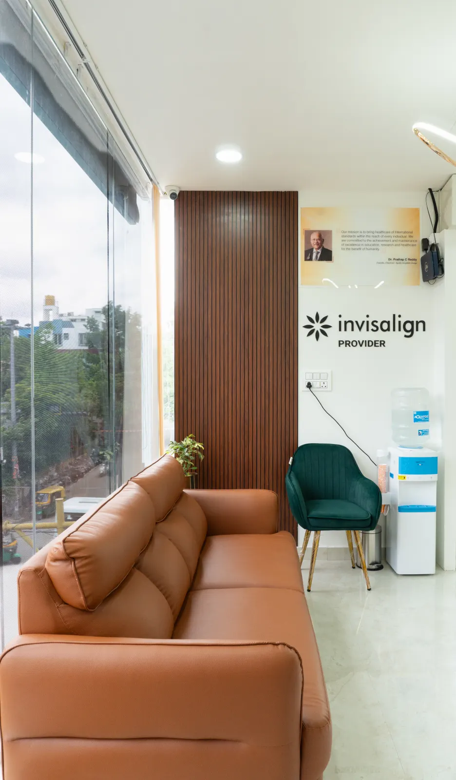 Clinic waiting lounge